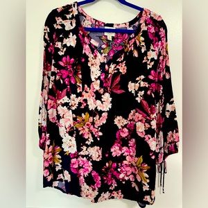 Black with floral three quarter length sleeves blouse